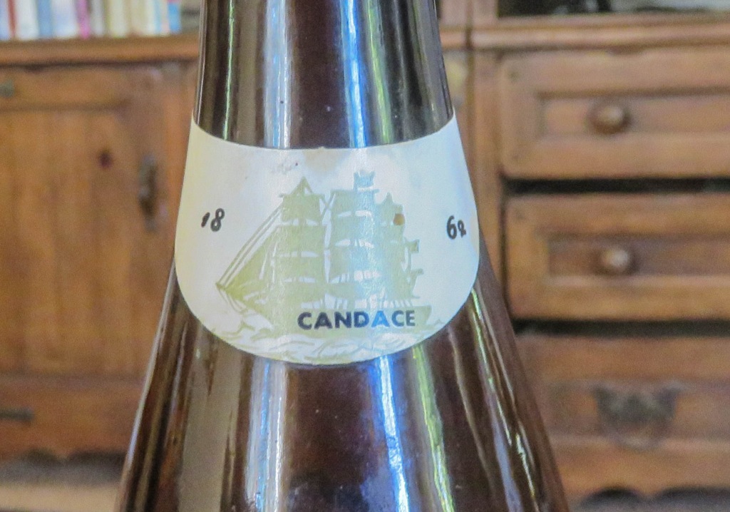 Mueden wine bottle 02